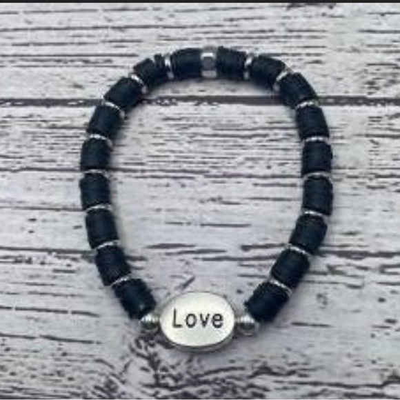 Stretch “Love” beaded bracelet-Handmade - Picture 2 of 2